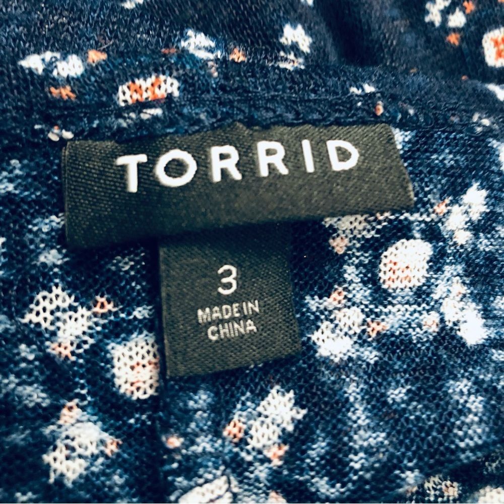 Torrid Blue Coral Floral Open Front Short Sleeve Top Cardigan Sz 3X ⭐️ - Picture 11 of 12